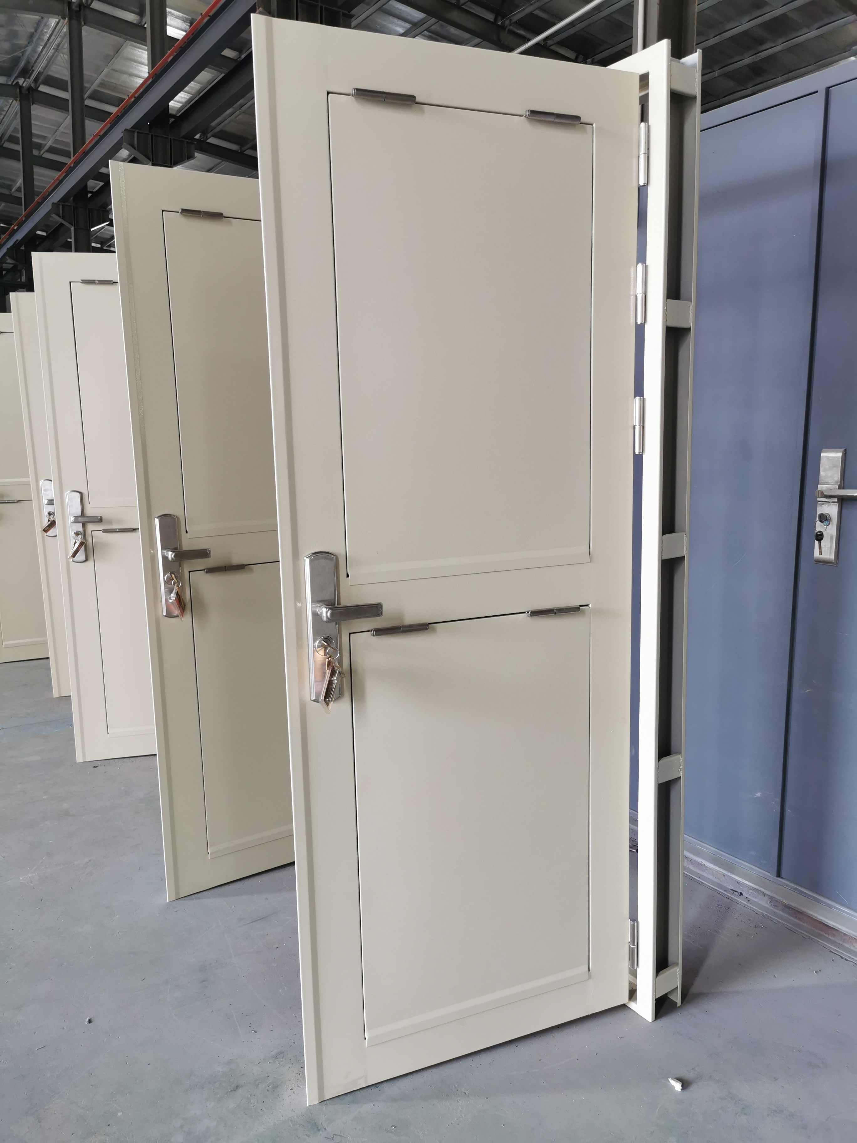 广东钢制泄爆门安装方法