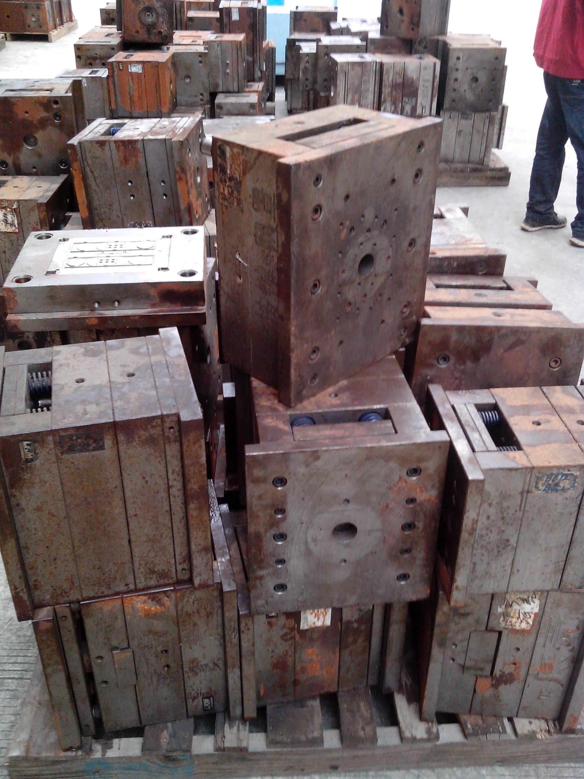 沙头角废模具回收 运发正规回收公司 24小时上门回收服务