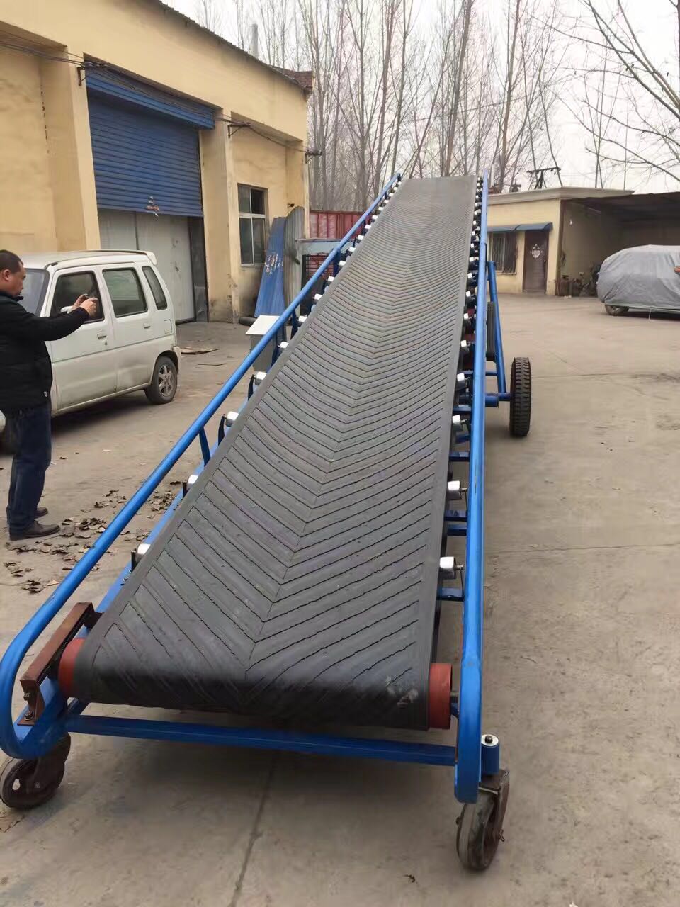 皮带输送机 移动折叠输送机 生产厂家