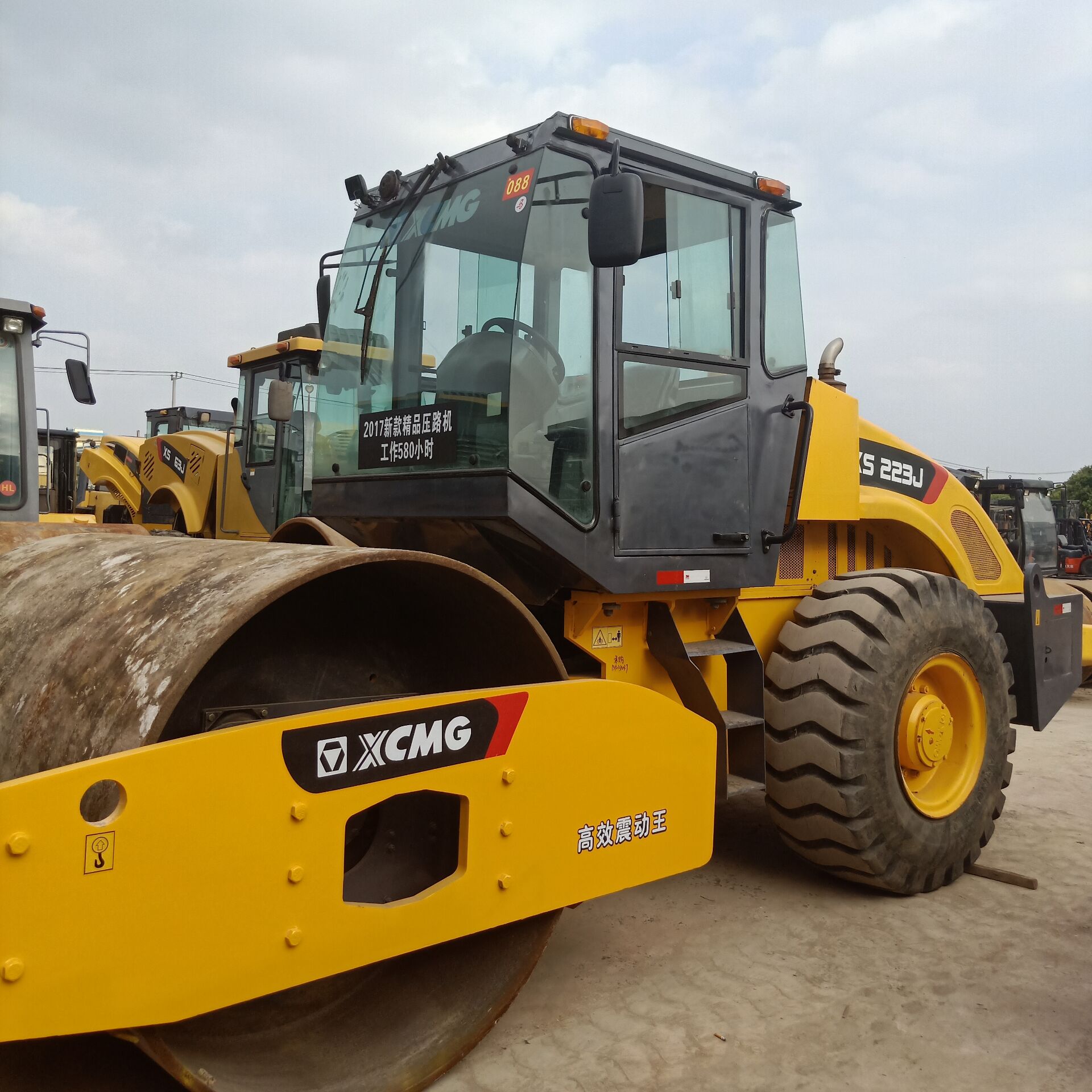 安阳二手振动压路机