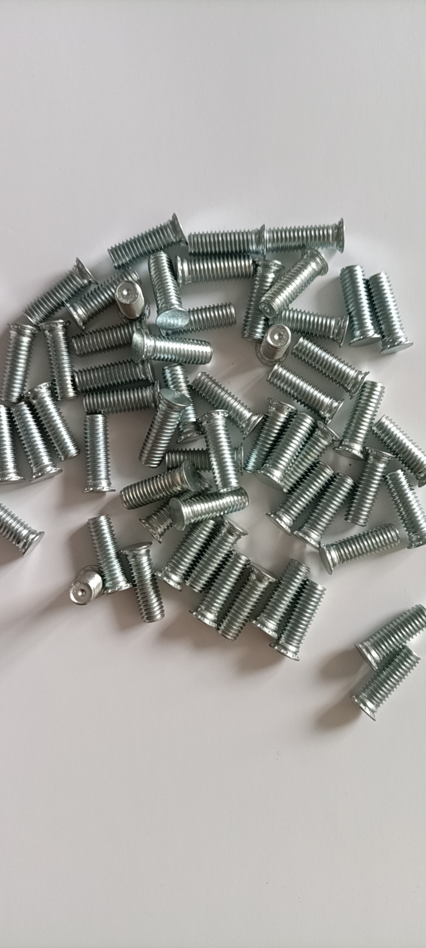 pem紧固件压铆螺柱