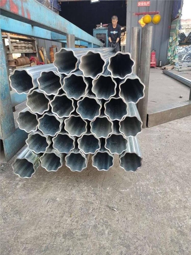 贵州 八角梅花管 镀锌梅花钢管生产厂 城建护栏管