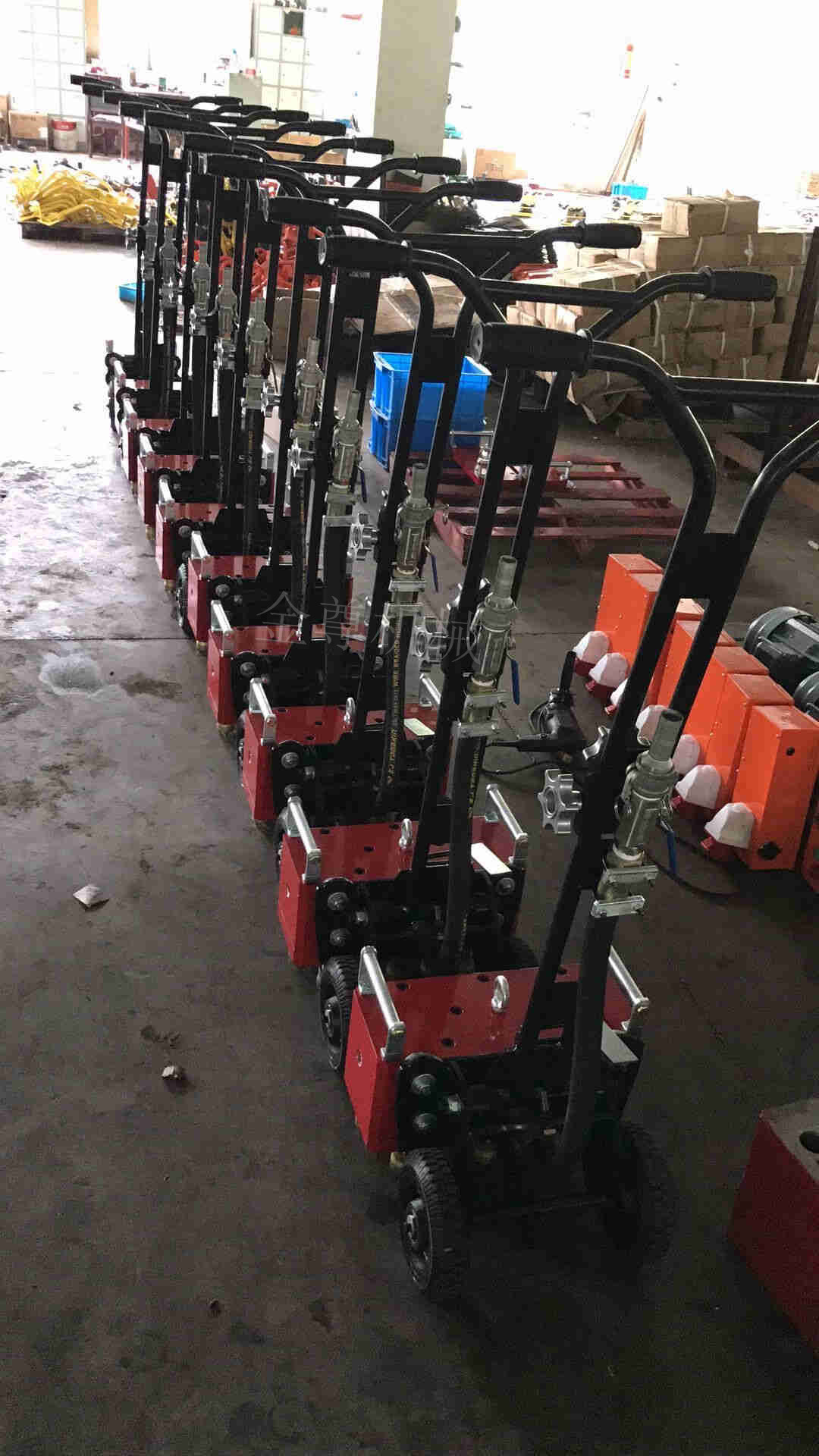 高速公路桥面水泥地面凿毛机7头加强版拉毛机操作方法