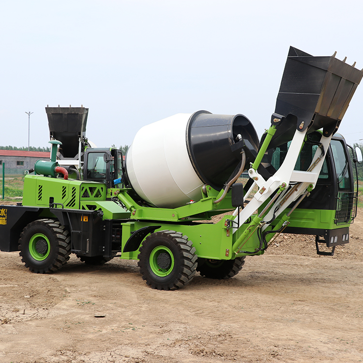 2立方行走式搅拌车 自上料搅拌车厂家 华科机械