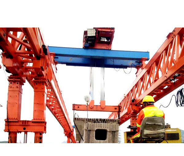 四川泸州架桥机出租厂家出租50t25m小型箱梁架桥机