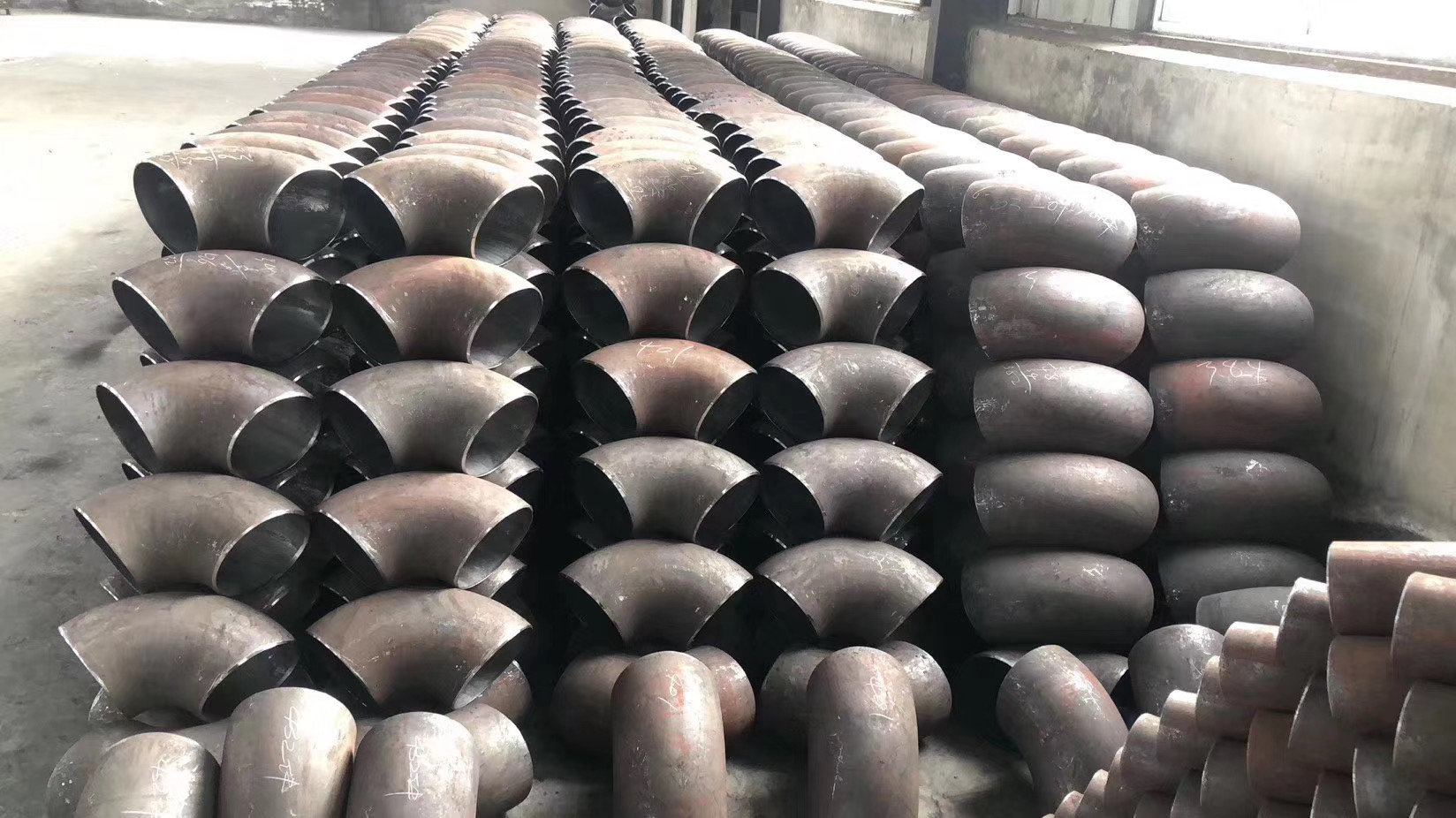 倍数弯头焊接弯头价格多少