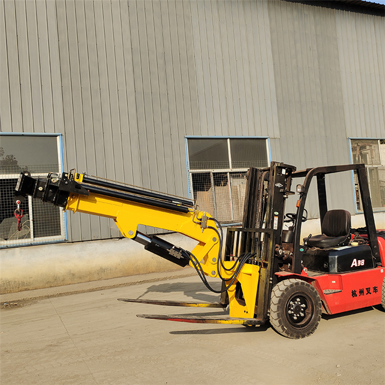 现车6吨叉车飞臂吊厂家定制伸缩臂式叉车吊安装叉车吊臂