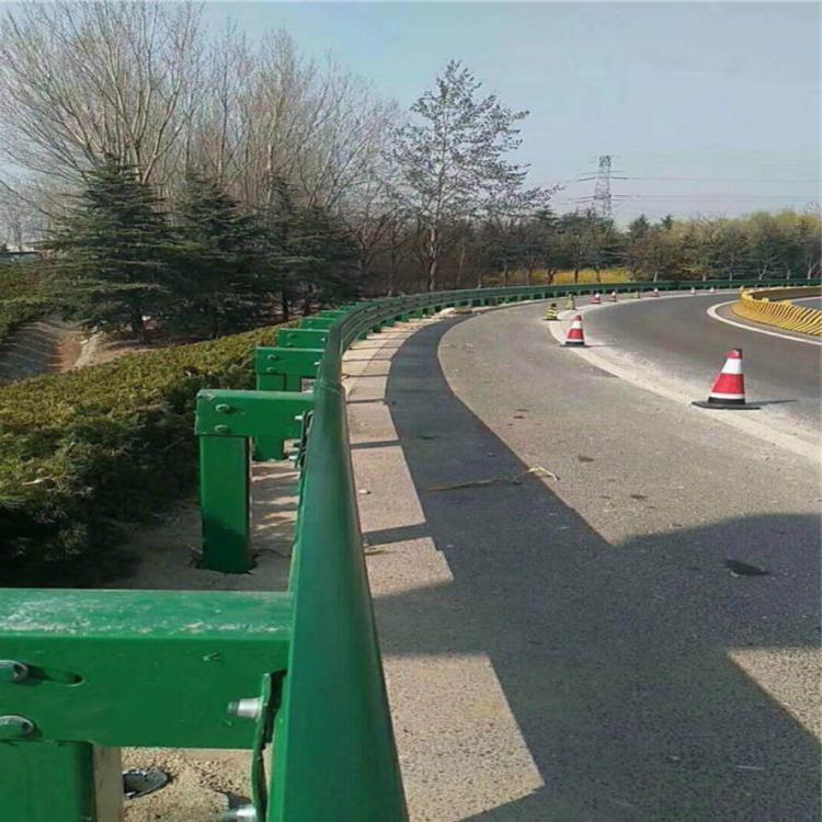 波形护栏板单价高速公路防撞波形护栏板gr一a一4e护栏