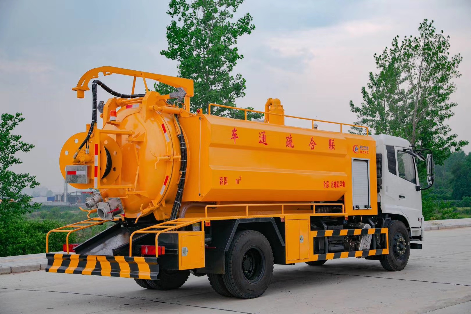 管道疏通车
