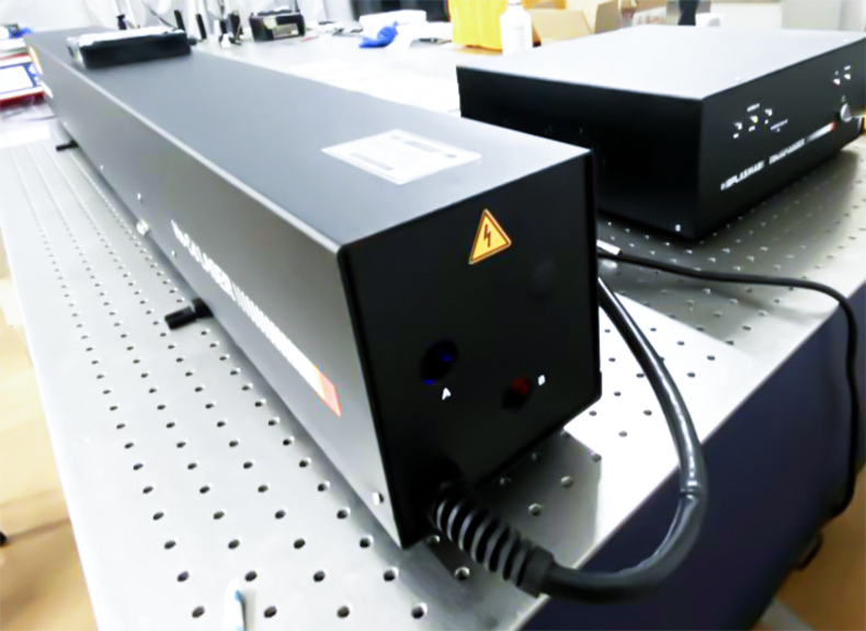 高功率氦镉he-cd气体激光器(442nm 150mw)是是否进口否加工定制442nm