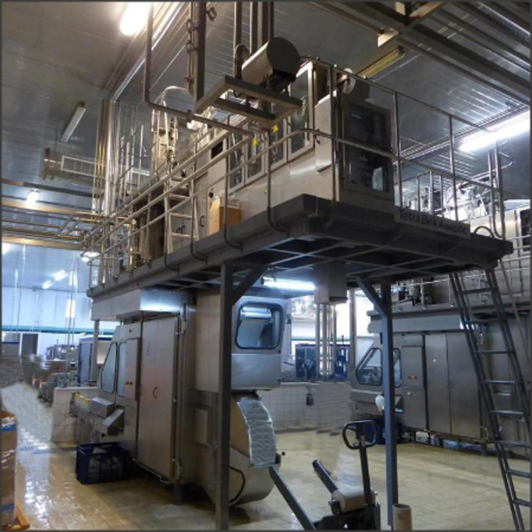 出售TBA8型利乐灌装机1000S容量