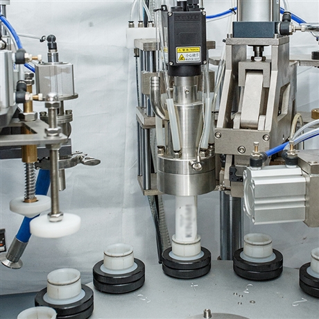 广州家韧半自动药膏尾封机厂家