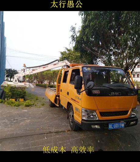 广西高速路绿篱修剪机 多功能全自动割草机 高空树枝修剪车