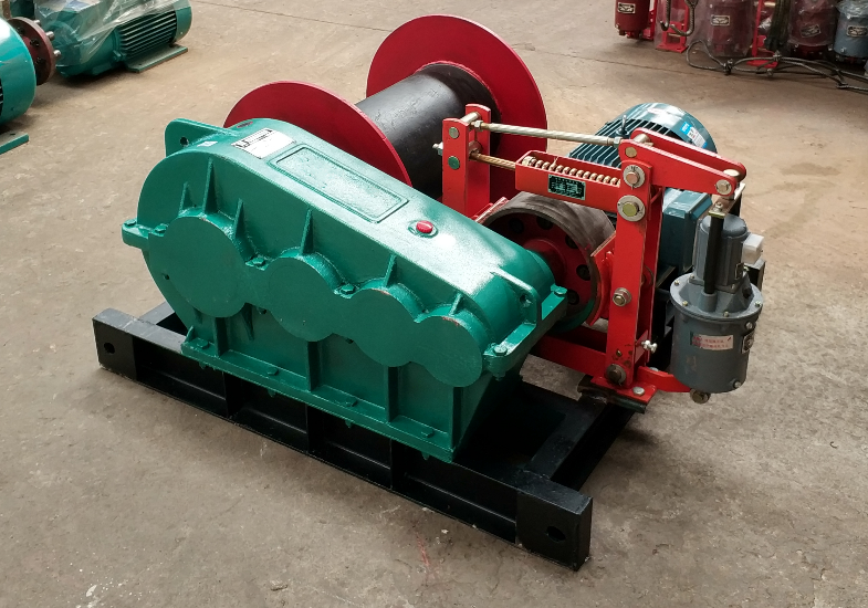 工程电动卷扬机  快速卷扬机1吨卷扬机  2吨卷扬机