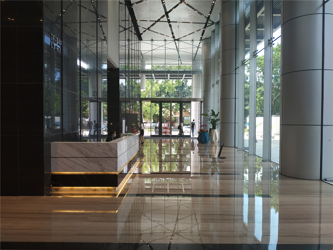 罗湖写字楼出租动漫大厦