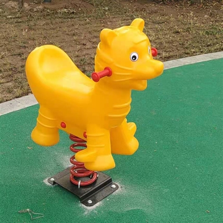 博美摇马公园小区儿童摇摇乐卡通弹簧摇马定制厂家