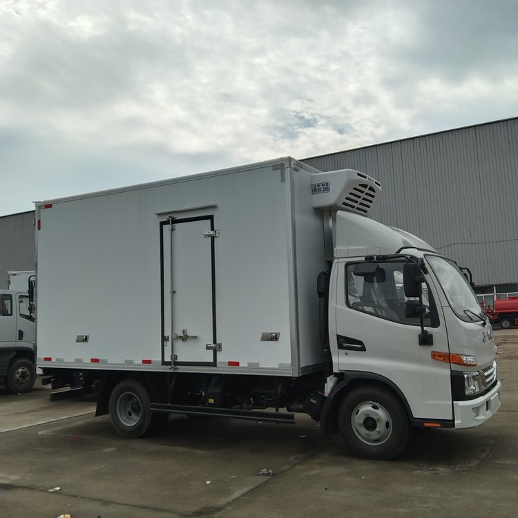 江淮骏铃v5国六冷藏车,原装空调厂家直销