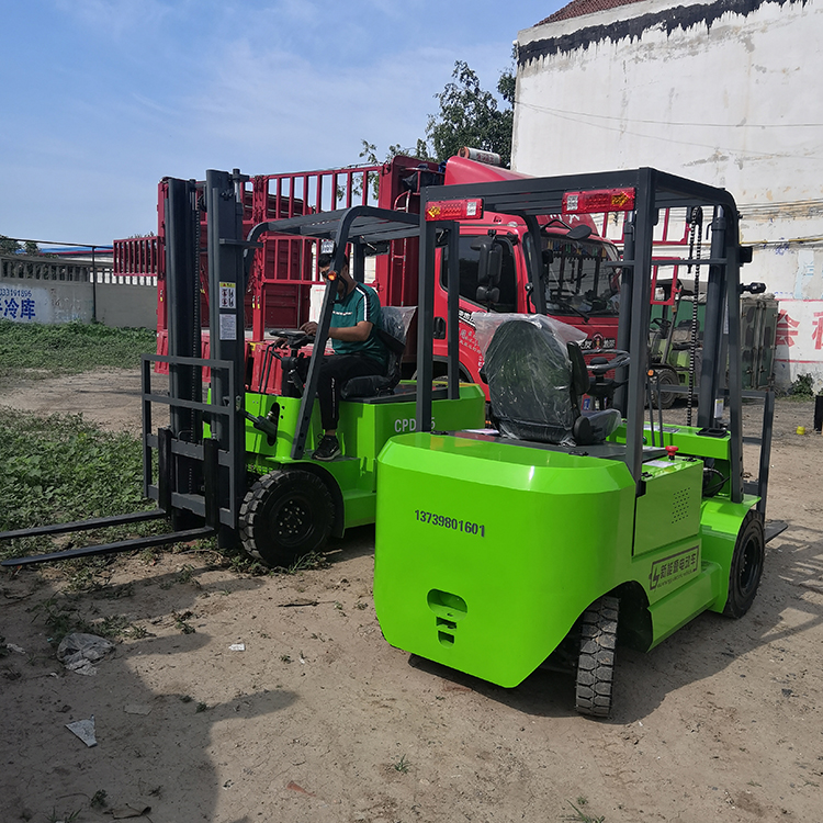 环保型电动叉车 电动叉车厂家定制价格