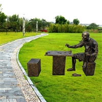 玻璃钢下象棋雕塑小品 下棋人物雕塑 民俗主题雕塑