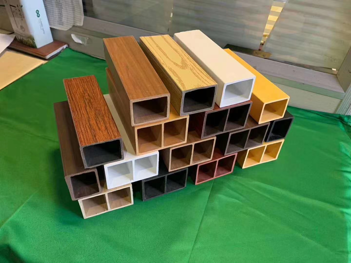 金鼎生态木方通 隔断玄关假梁 吊顶pvc方管方木 背景