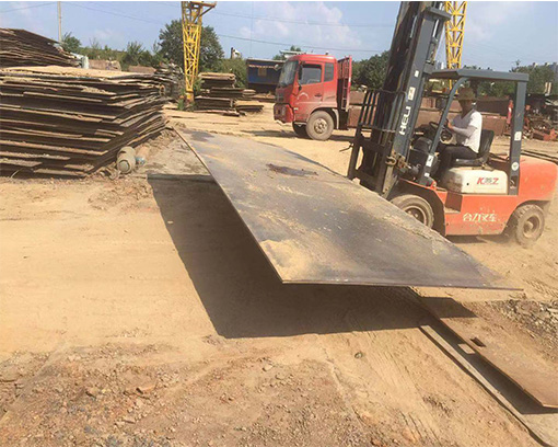 道路施工需要铺设垫路钢板 租用钢板的费用