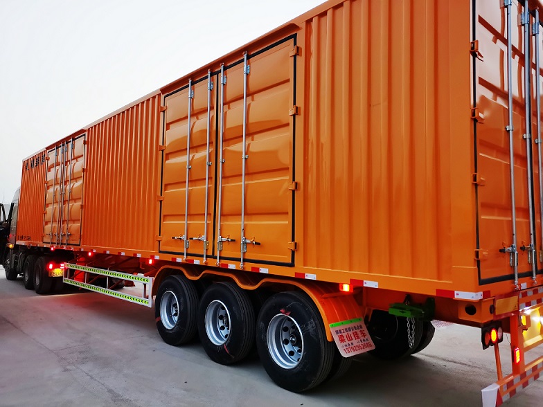 散挂汽车列车运输技术和集装箱拖挂等集装单元在货物运输领域的运用