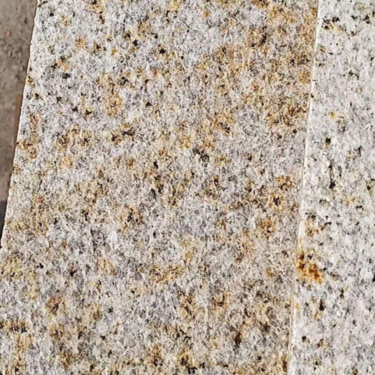 常年销售荔枝面工程板花岗岩黄锈石山东黄锈石石材