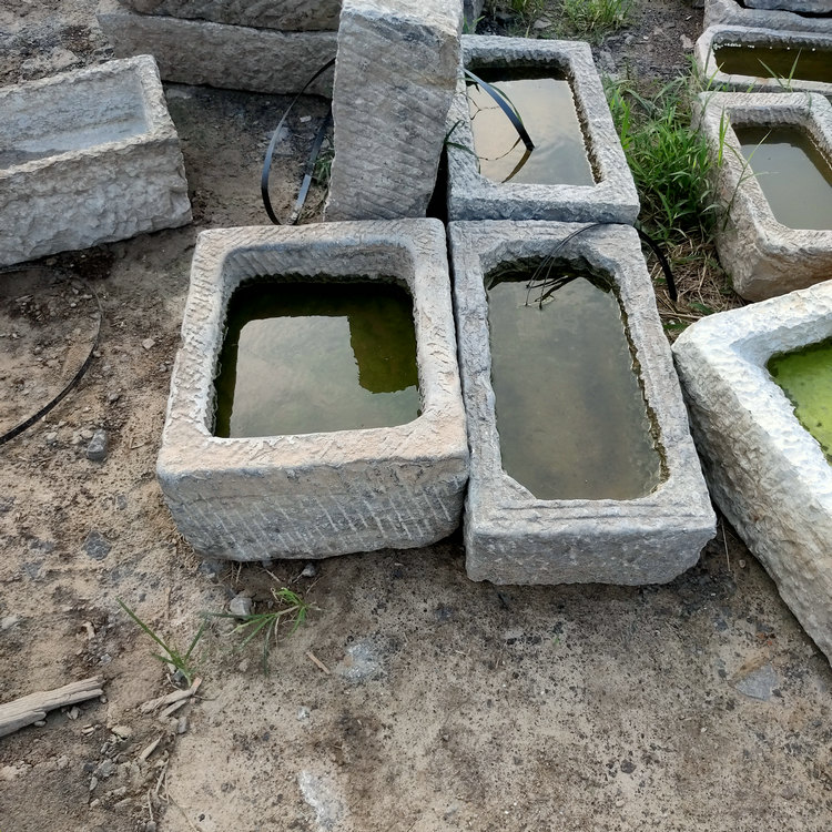 出售长方形老石槽 流水摆件老石槽景观组合 民俗老石器厂家直销