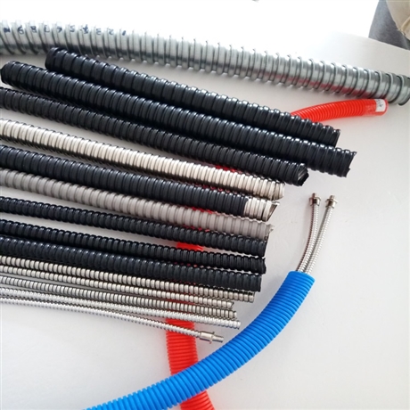 亳州福莱通镀锌黑色包塑蛇皮管dn2电力电缆穿线管线管配件齐全