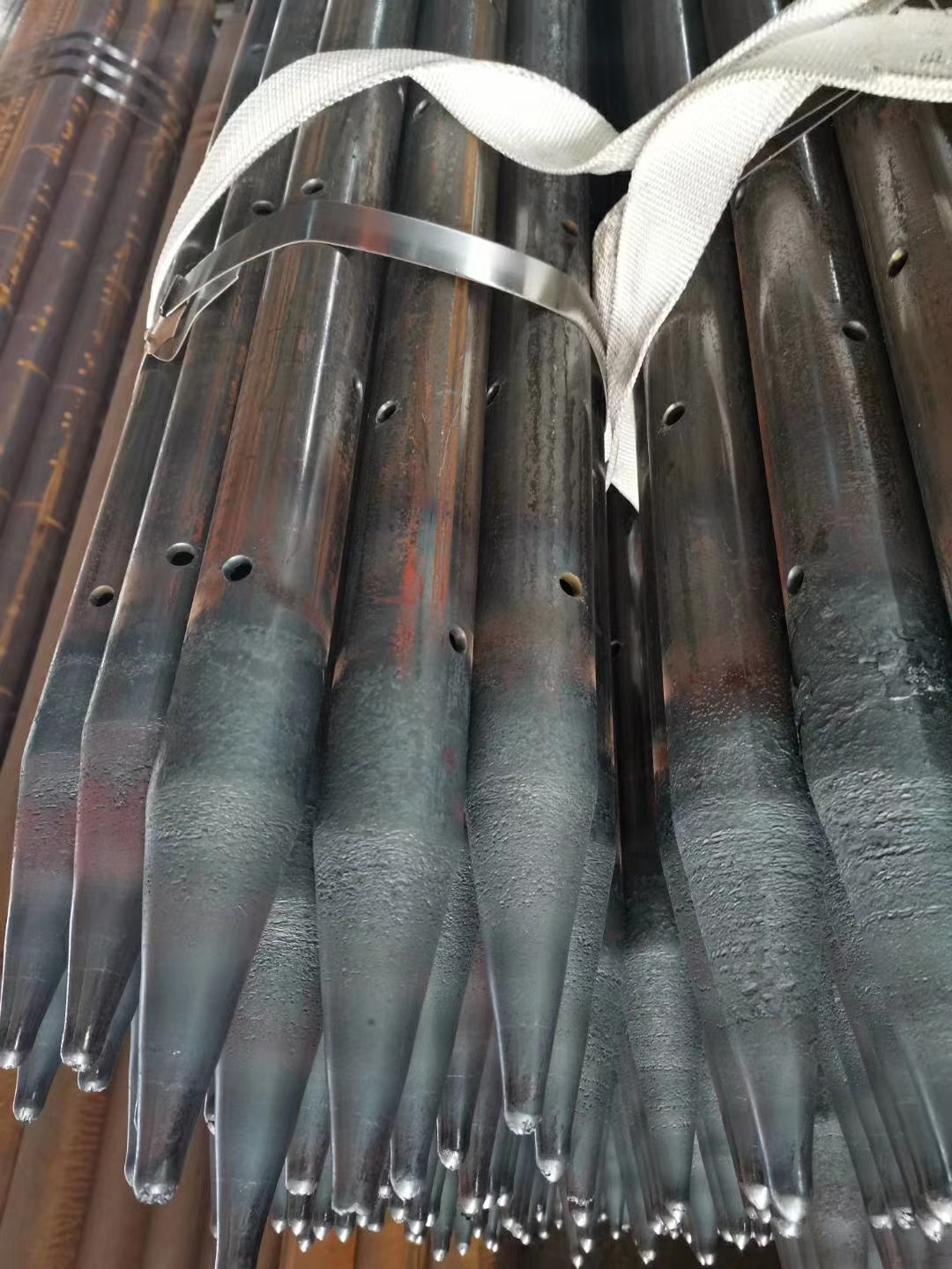 桥梁施工桩基注浆管 89管棚管 108孔口管可打孔车丝缩尖