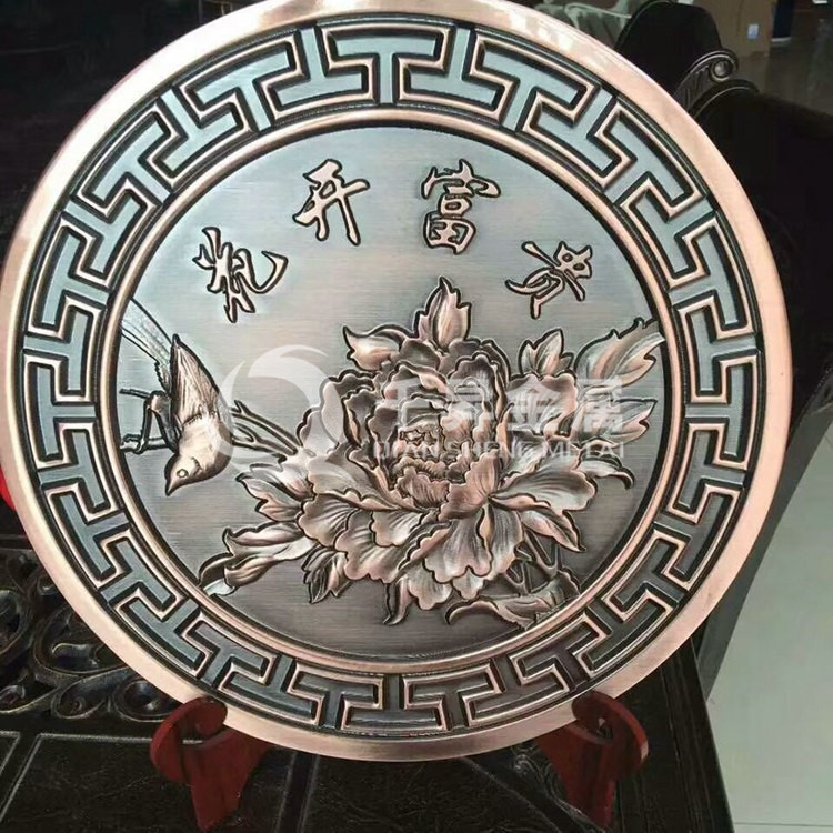 阳江铜雕板可定制加工制作铜雕板厂家直售钛金色精雕隔断