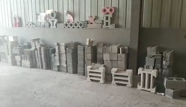 河南冠福机械带您走进多功能制砖机生产厂家