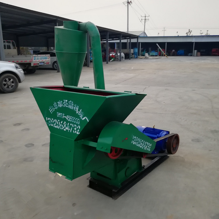 牛羊饲料牧草粉碎机