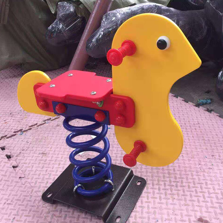 博美pe摇摇马 幼儿园弹簧摇马 户外儿童摇摇乐 幼儿园pe板摇摇乐