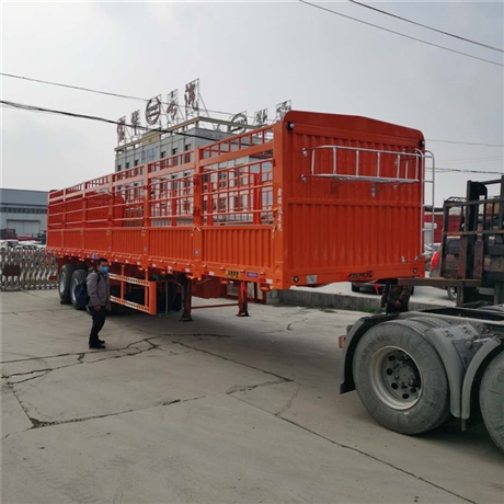 2.55米宽气囊桥仓栏半挂车 今年售价