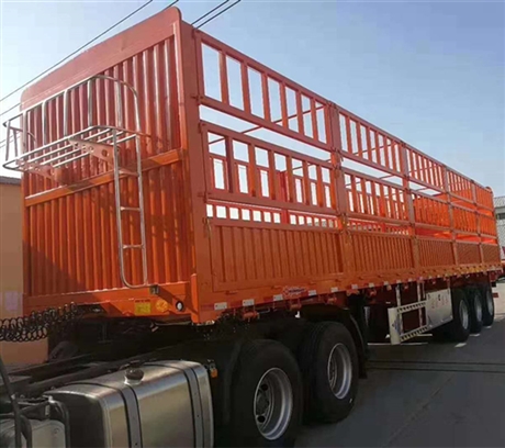 13米气囊桥仓栏半挂车 空气悬碟刹花栏高栏半挂车 挂牌标准 