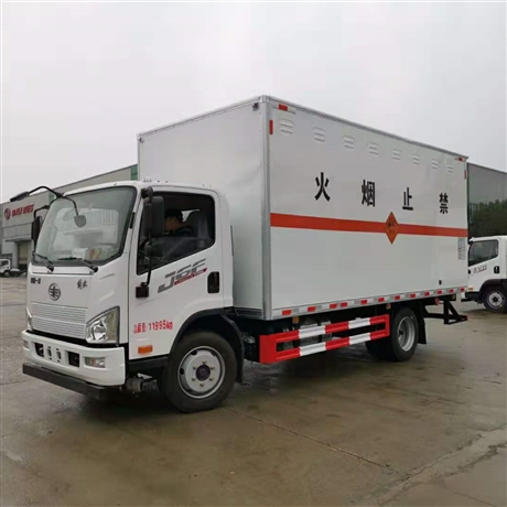 国六4类危险品运输车 运输磷化钠等四类危险品