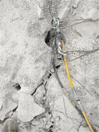 矿山有可以取代放炮的设备 石场放炮噪音大如何静态开采