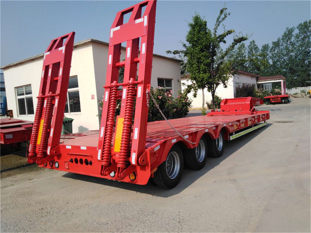重型超低板特种大件运输车120吨出口报价