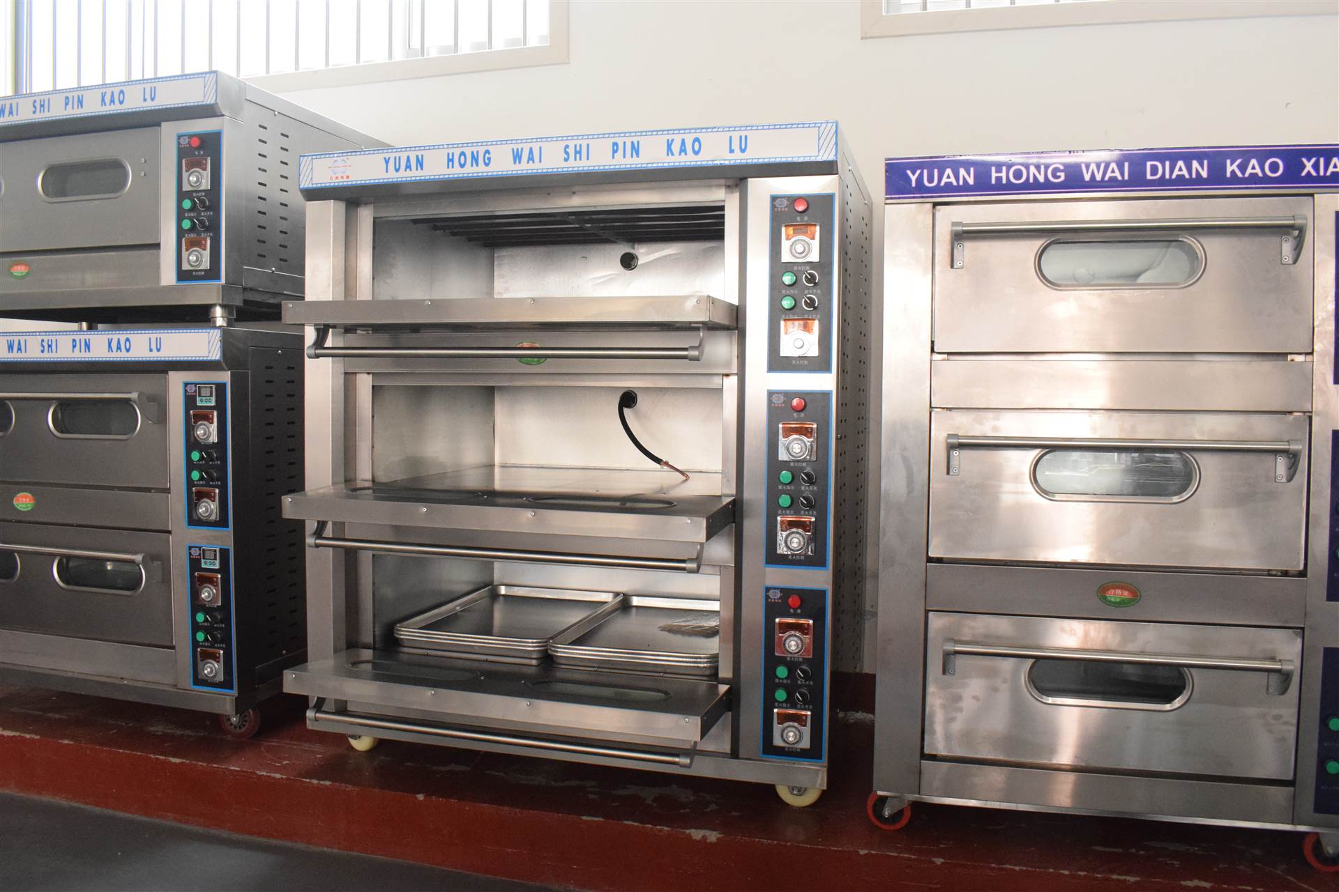 面包房高温烤箱大容量大型披萨烤箱商用烤箱批发