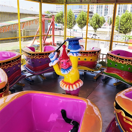 冰雪喷球车户外幼儿配套游乐大型公园儿童喷球车设备