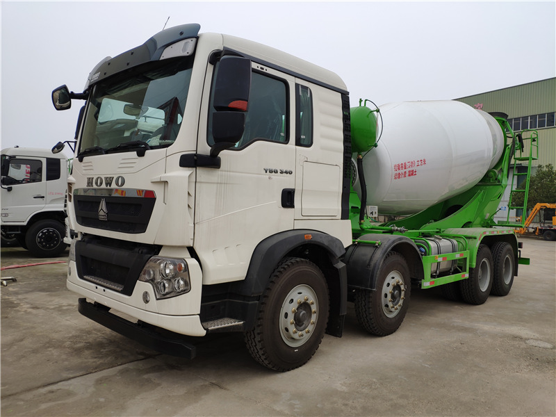 重汽国五、国六12方水泥搅拌车前四后八可分期