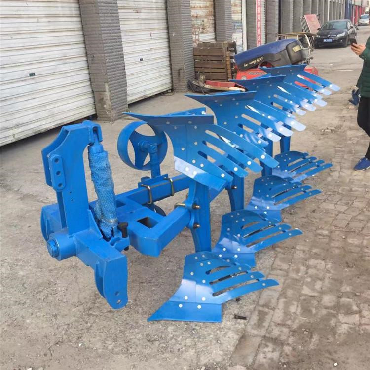 翻转犁耕地松土机犁地机