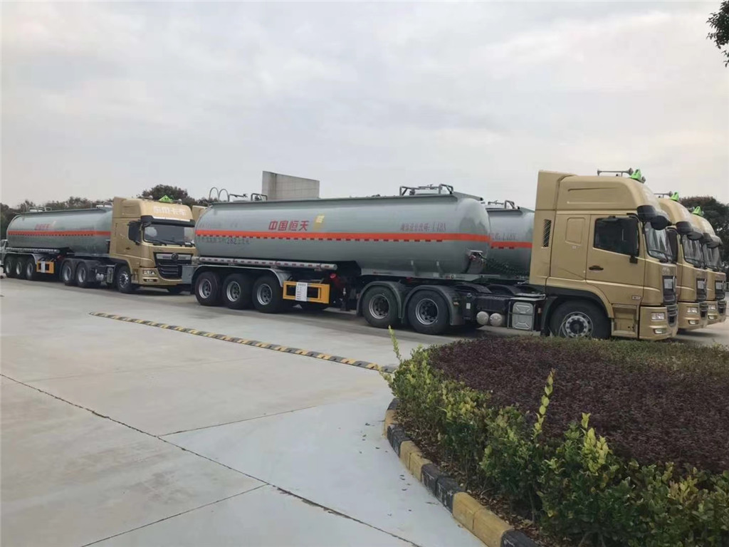 30吨盐酸槽罐车