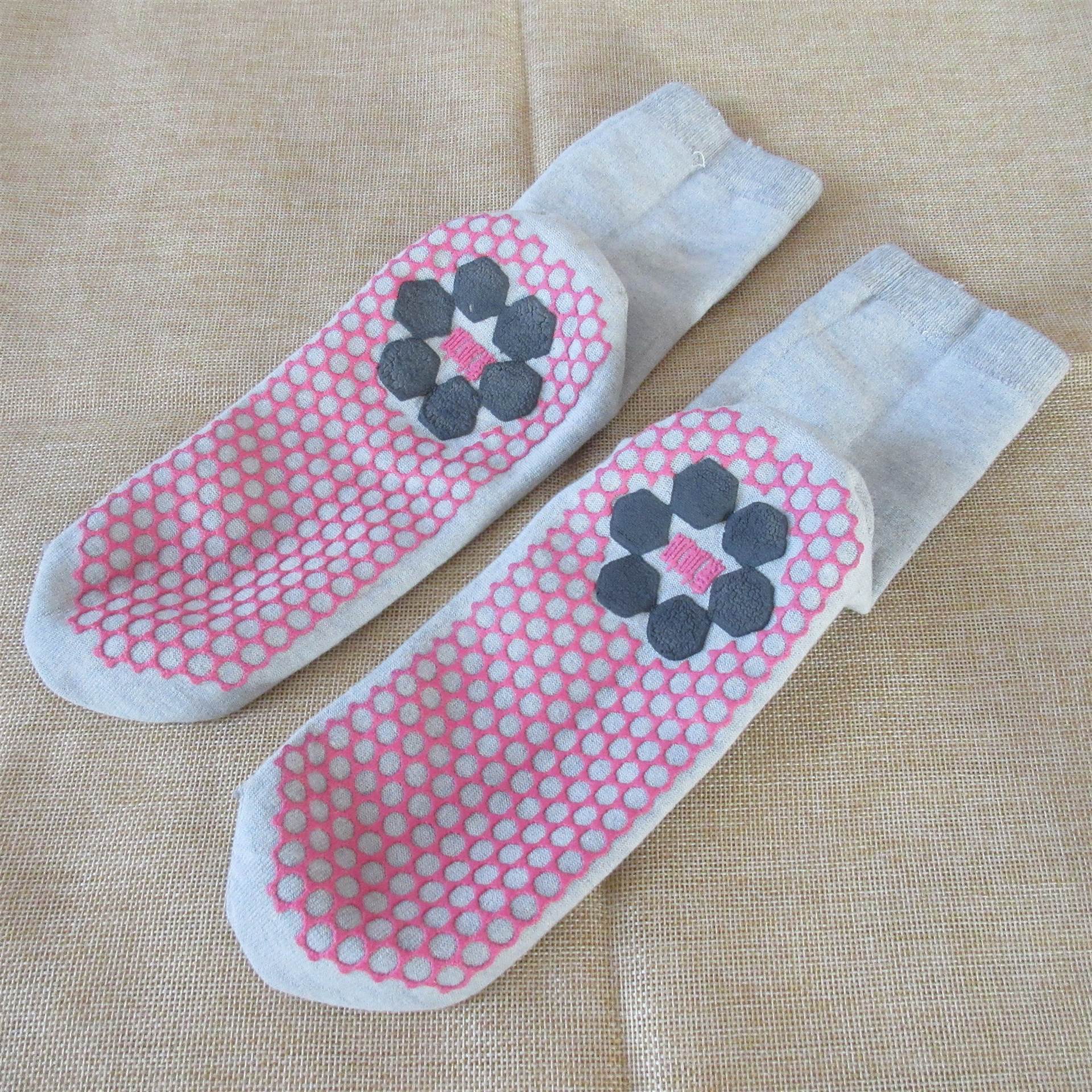 石墨烯自发热袜亚马逊热卖产品跨境电商货源厂家托玛琳袜子