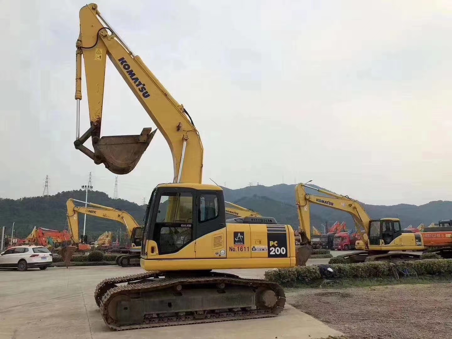 小松200-7二手挖掘机原装进口无翻新