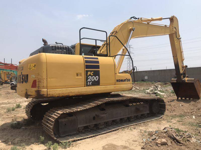 小松200-10二手挖掘机速度快干活好手