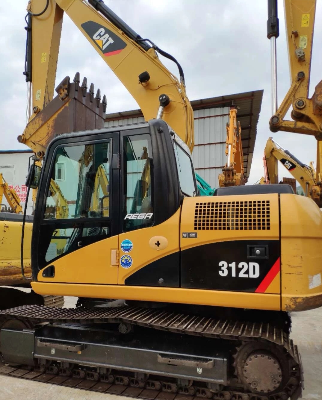 卡特312d二手挖掘机白菜价急售
