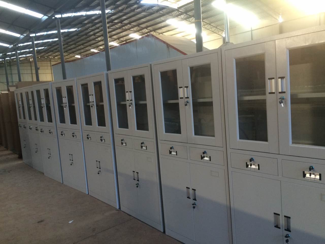 云南保密文件柜_更衣柜档案柜质量可靠质保时间更久