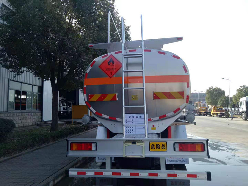 蓝牌油罐车 2-8吨小型加油车 20吨柳汽小三轴铝合金运油车